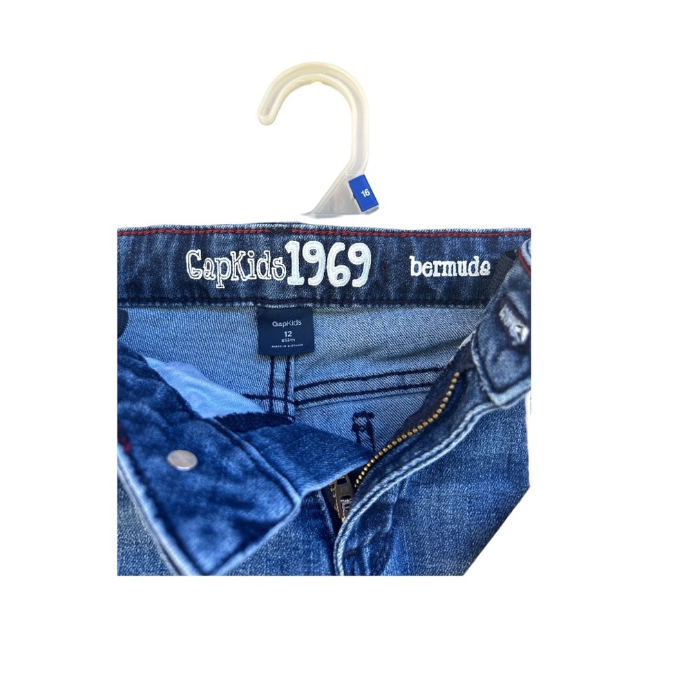 Gap Kids 1969 Bermuda Jean Shorts - Picture 3 of 5